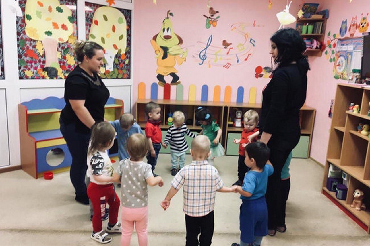 В двух детских садах Сургута впервые открылись ясли для детей от шести месяцев.