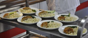Было предложено ввести дополнительную дотацию на школьное питание в Сургуте. Возможно, из кошельков родителей.