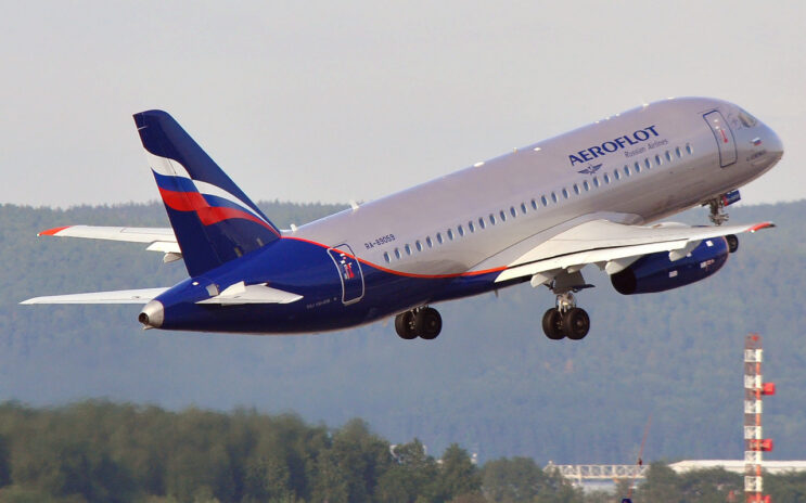 Мэр Сургута хочет повлиять на решение «Аэрофлота» об отмене рейсов в Москву